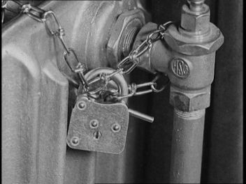 ‘Journalist’ compares sexual torture and slavery case to 50 Shades of&nbsp;Grey