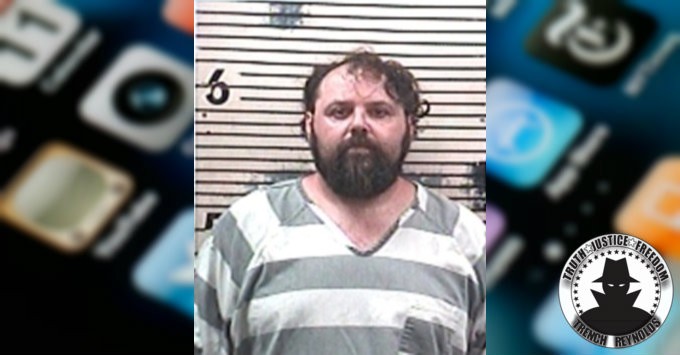 Snapchat sleaze tries sending flowers to minor