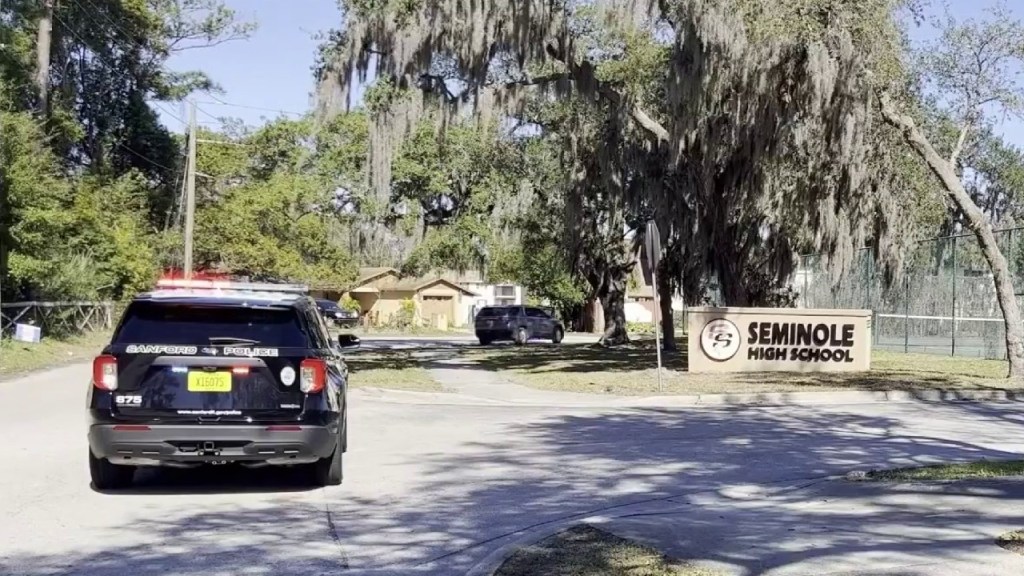 Student shot three  times at Florida high school