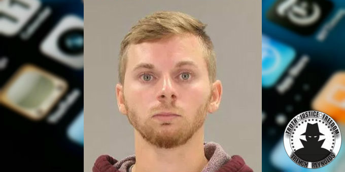 Teacher caught asking for and sending nudes on Snapchat