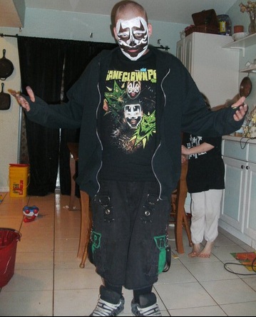 AZ Juggalo charged as Facebook kiddie toucher